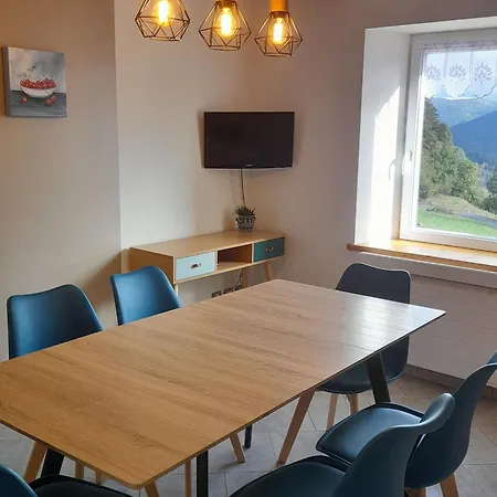 Apartment Familial A Avec Wifi Et Parking - Fr-1-589-84