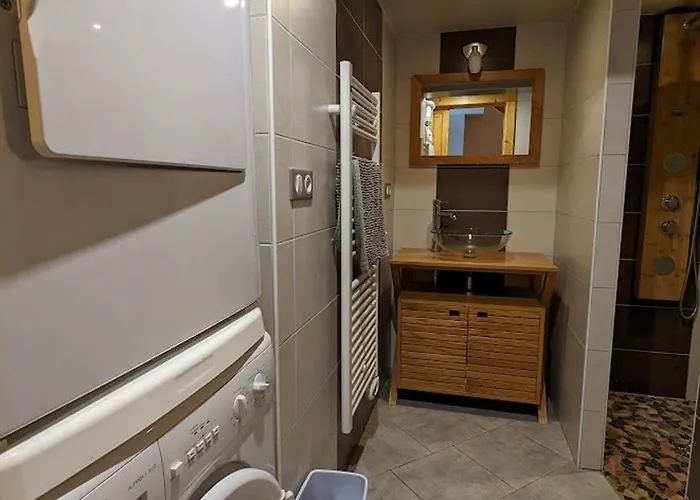 Familial A Avec Wifi Et Parking - Fr-1-589-84 코르니몽